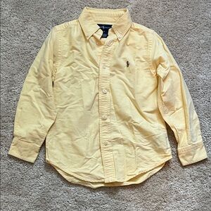 Ralph Lauren Boys Size 5T button up. 100% cotton